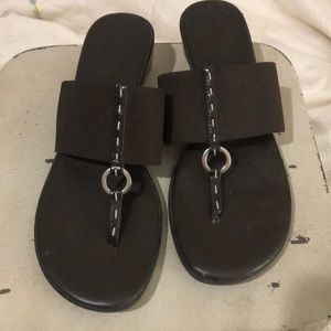 Brown Elastic Sandals
